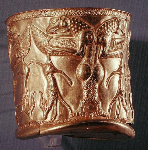 Mitológiai lényekkel díszített serleg, Irán északnyugati részén, ie 1200-1100 körül (electrum) (lásd még: 65167) alkotó: Persian School
