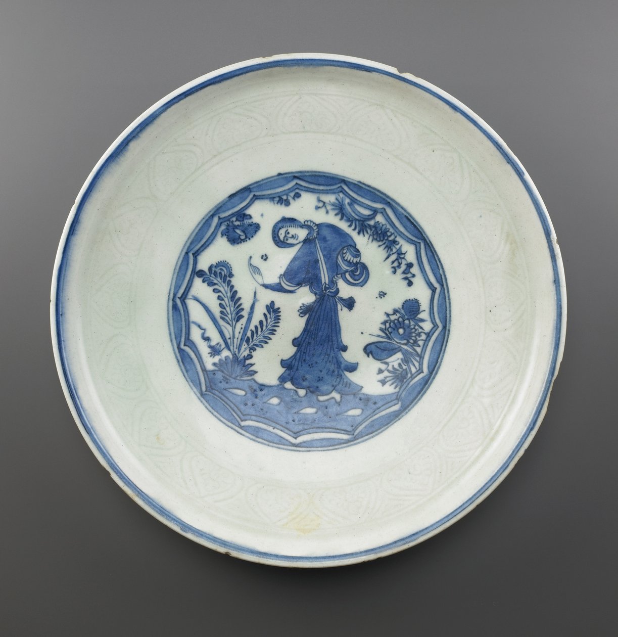 Dish, Irán, Safavid dinasztia (kerámia) alkotó: Persian School