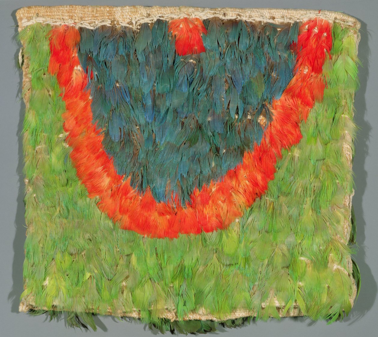 Tollas köpeny (textil) alkotó: Peruvian School