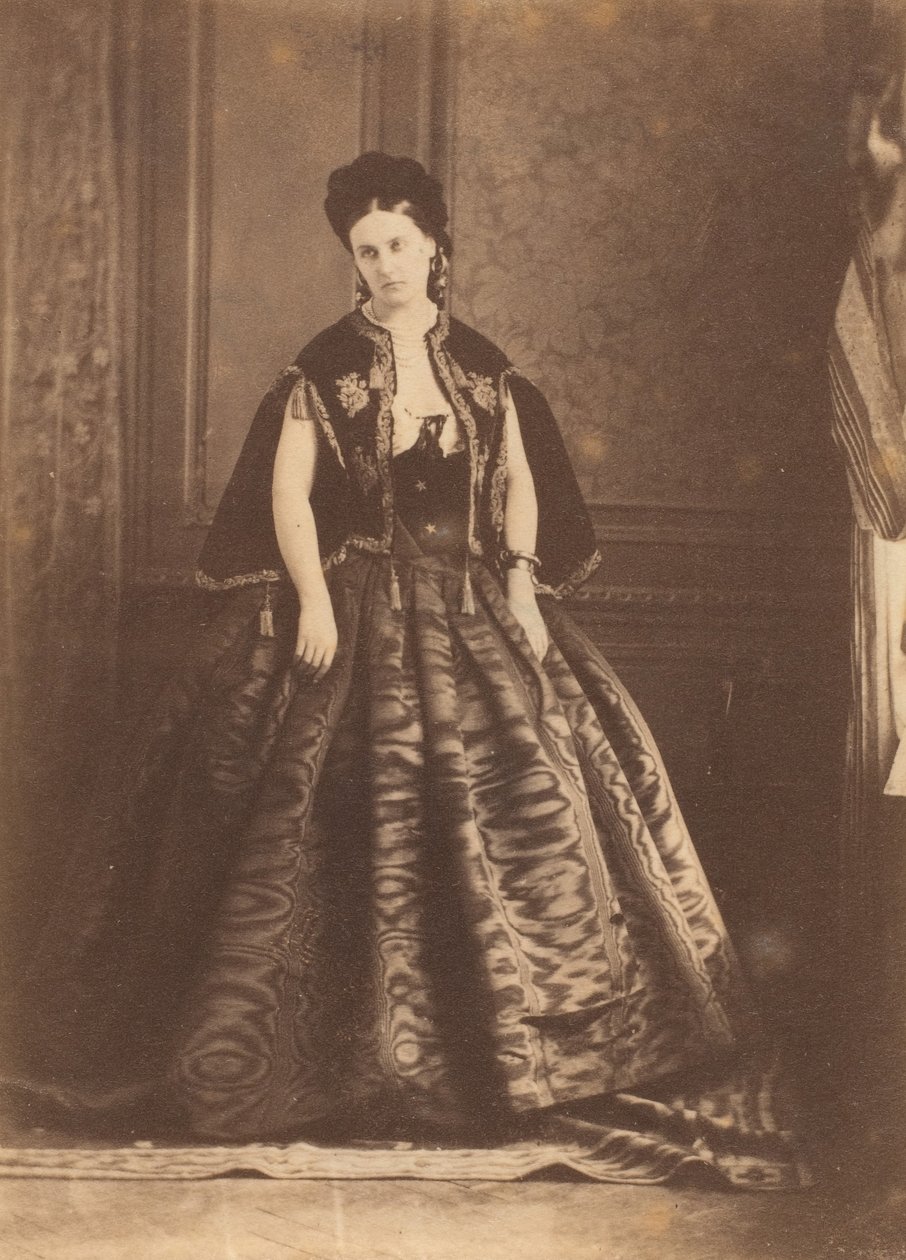 A Moaré ruha, 1860-as évek. alkotó: Pierre Louis Pierson