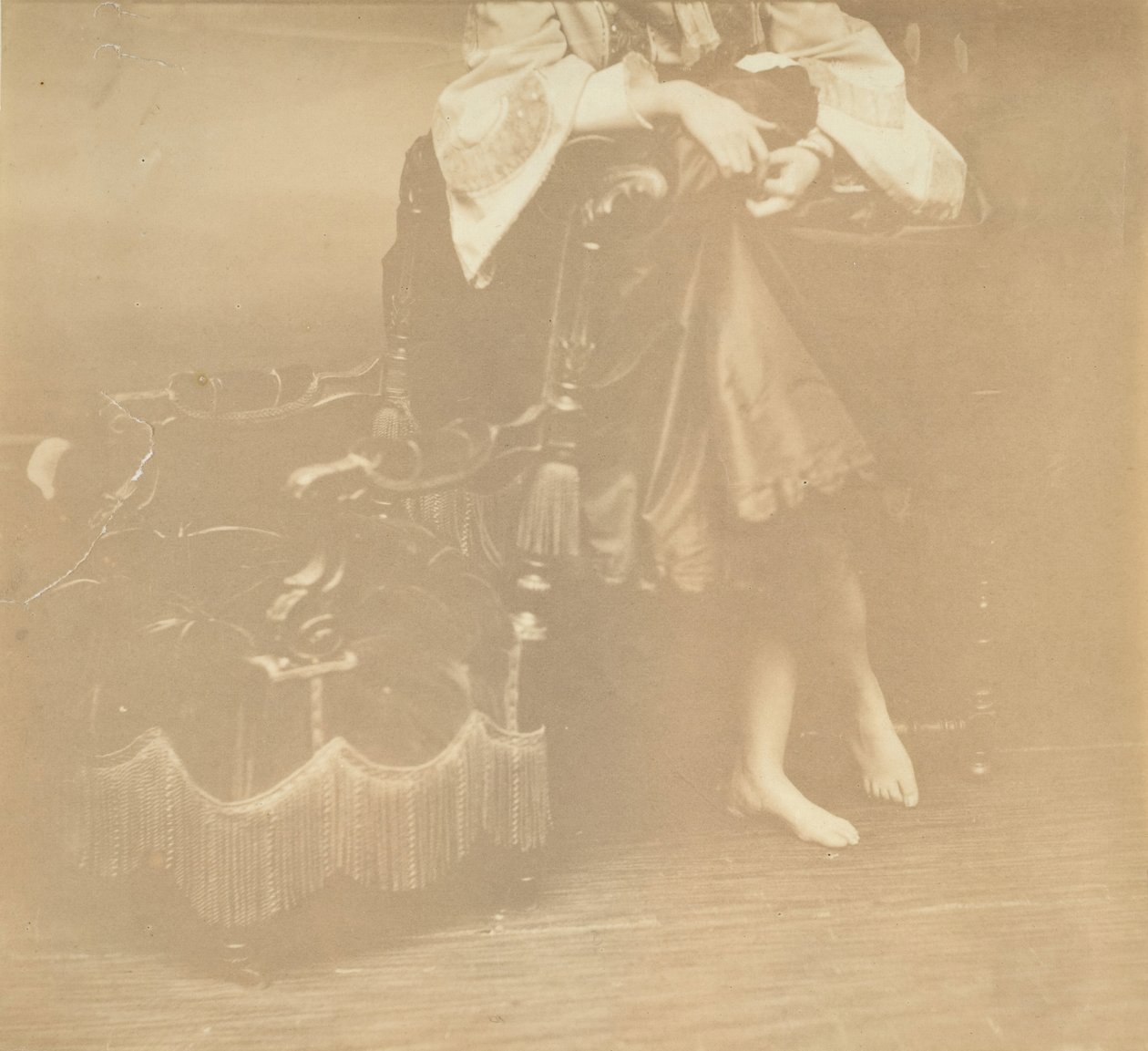 Lábak, 1860-as évek. alkotó: Pierre Louis Pierson