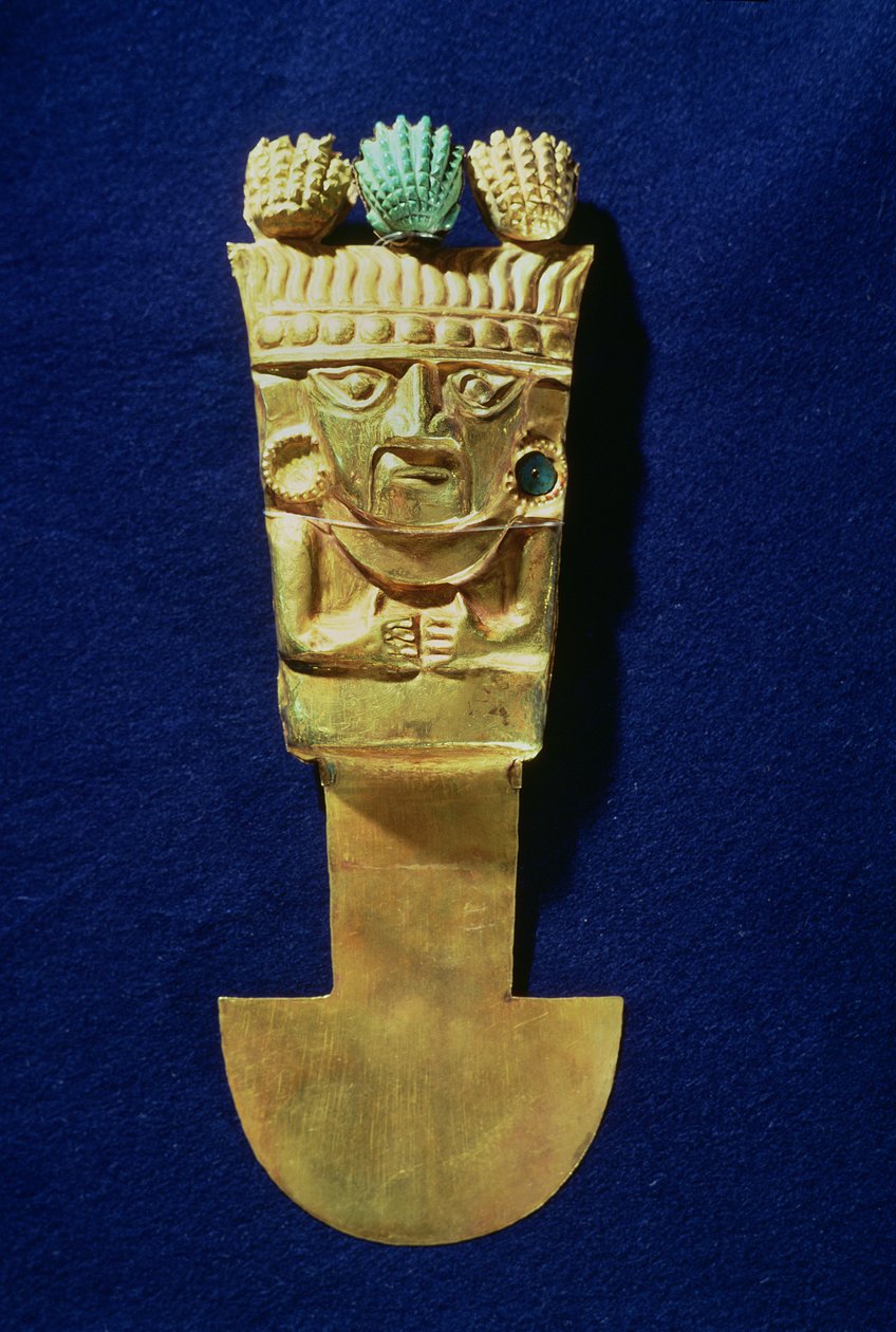 Tumi vagy ceremoniális kés Naylamp formájú, Chimu (arany) alkotó: Pre Columbian