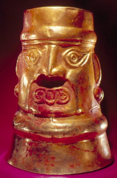 Effigy edény (arany és festék) alkotó: Pre Columbian Pre Columbian