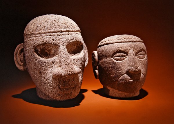 Heads, Costa Rica alkotó: Pre Columbian Pre Columbian