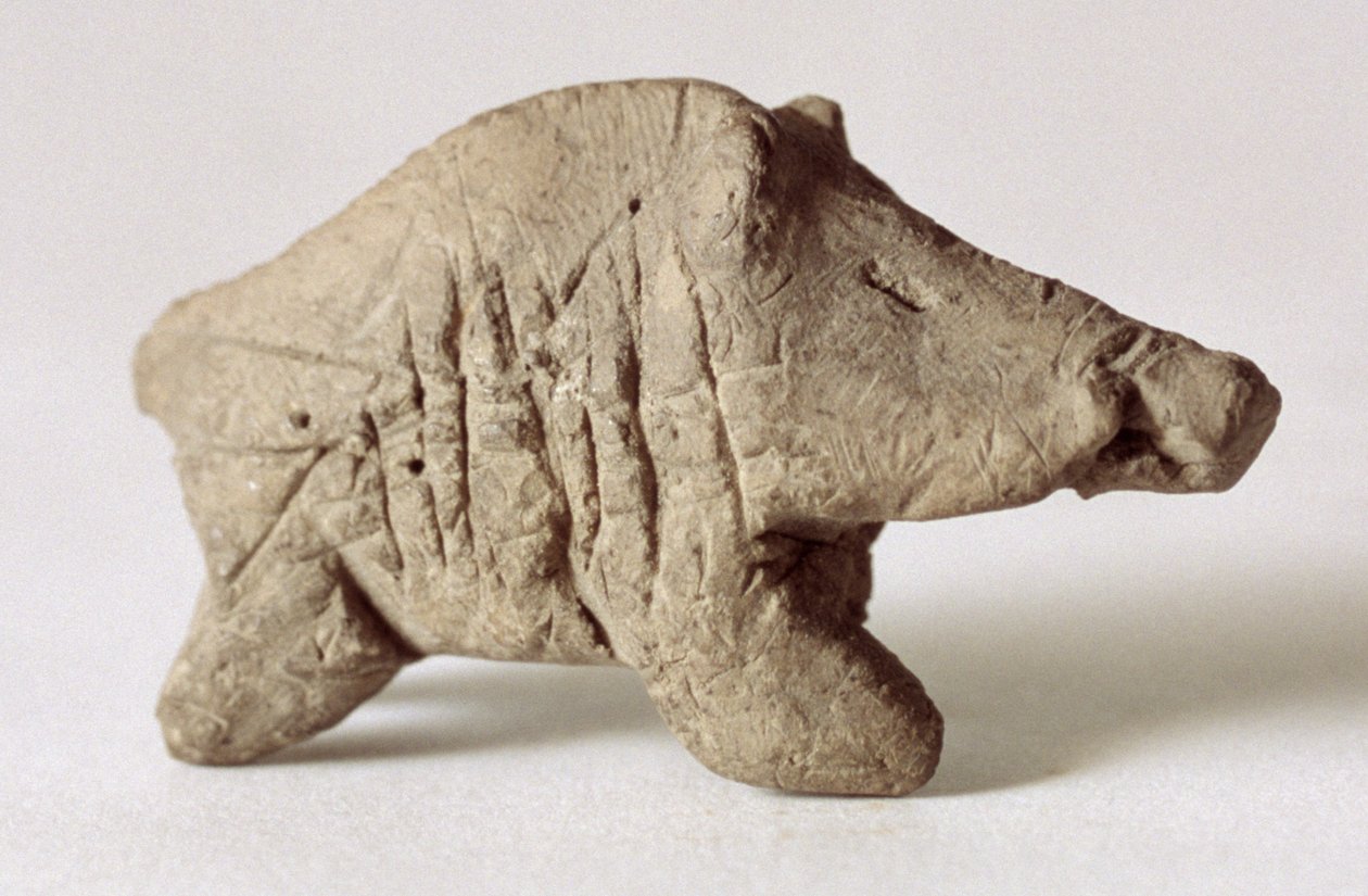 Kisdisznó figurája, Tappeh Sarabból, Iránból, Kr.e. 6. évezred (agyag) alkotó: Prehistoric