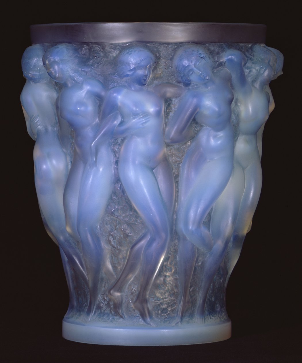 Bacchantes, 1927 (opálüveg) alkotó: Rene Jules Lalique