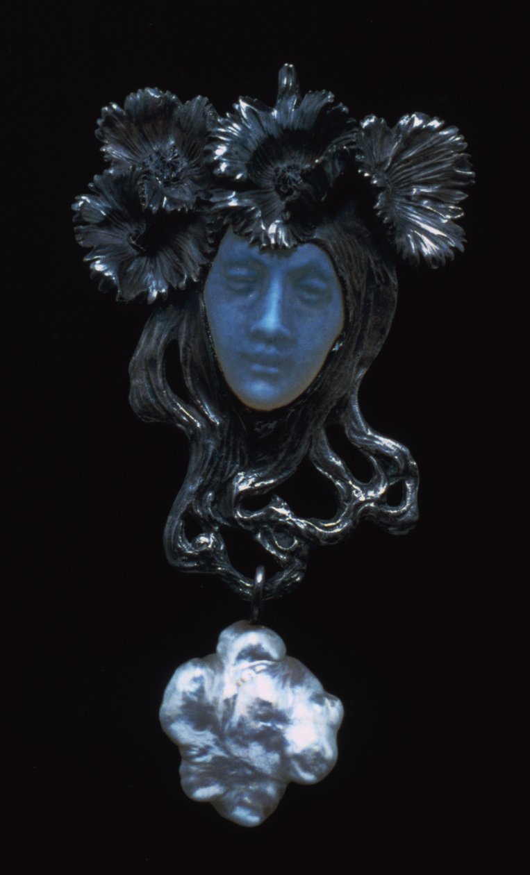 Női arc medál, c1898-1900 alkotó: Rene Jules Lalique