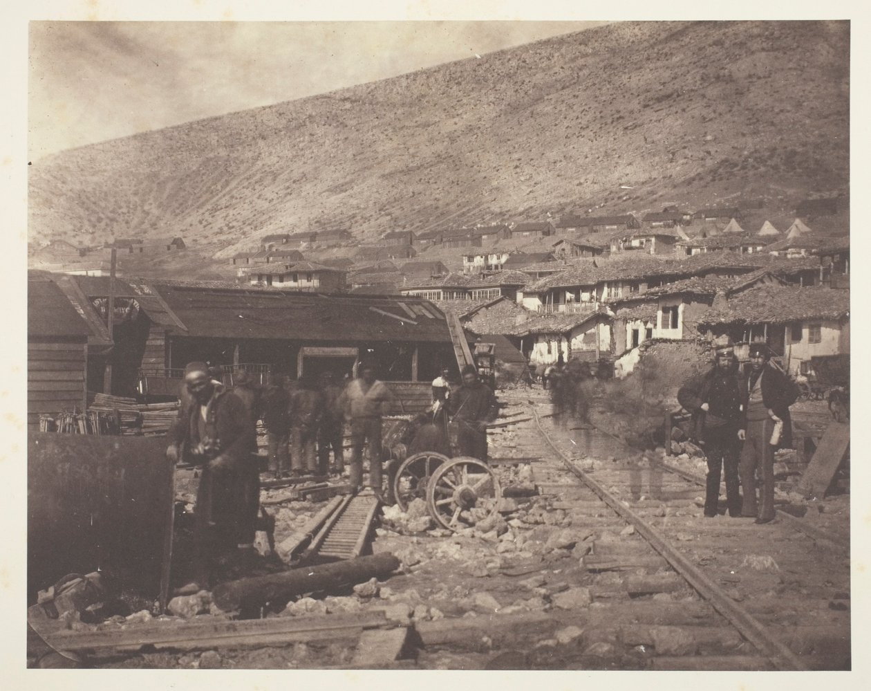 Vasútállomás, Balaklava alkotó: Roger Fenton
