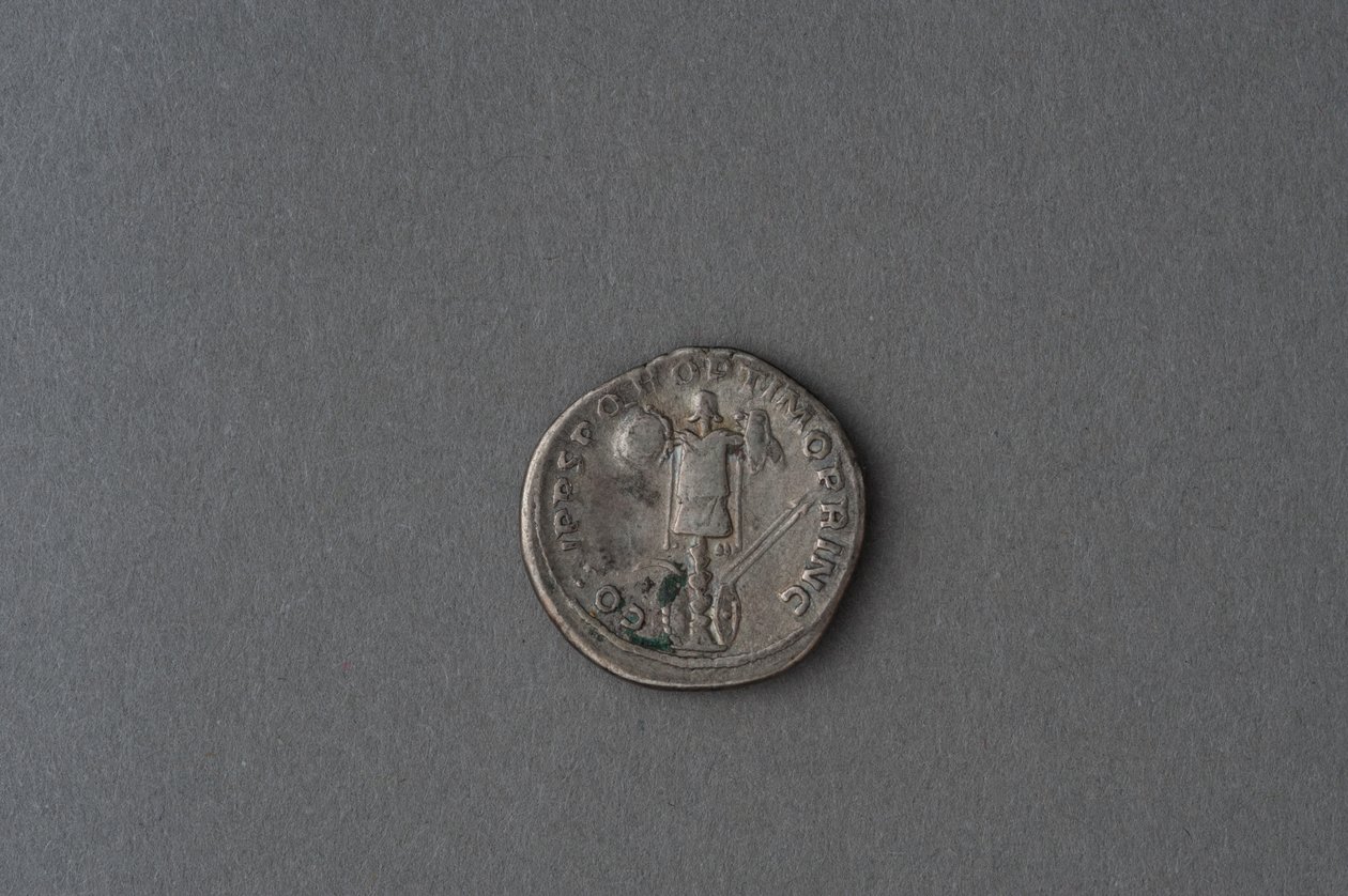 Traianus dénárja (bronz) alkotó: Roman