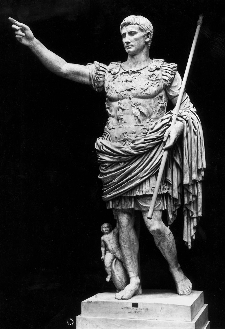 Prima Porta Augustusa (márvány) (f/w fotó) alkotó: Roman