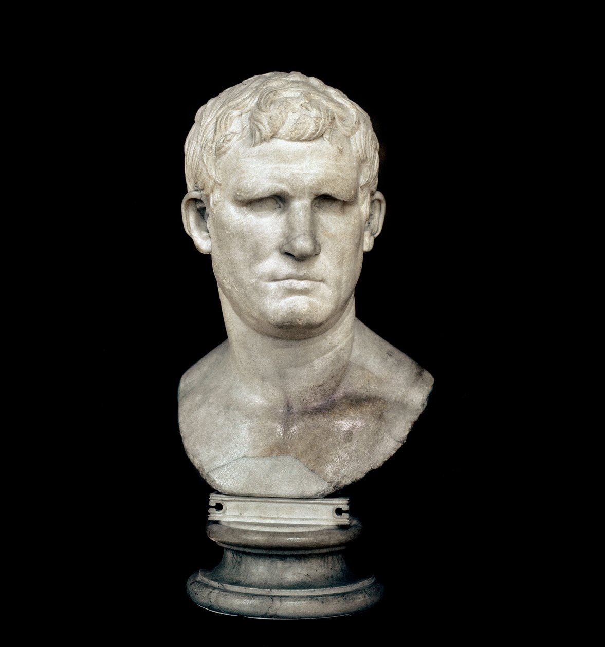 Marcus Vipsanius Agrippa mellszobra (márványszobor) alkotó: Roman