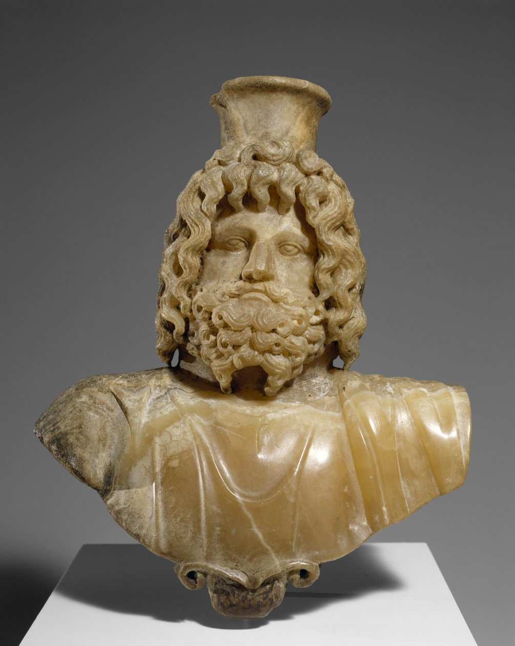 Serapis mellszobra, Kr.u. 100-150 (alabástrom) alkotó: Roman