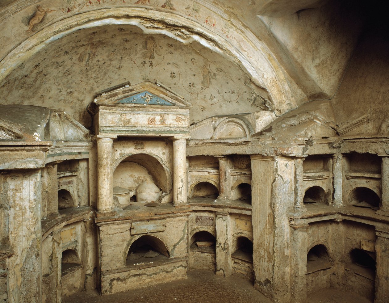 Pomponius Hylas kolumbárium alkotó: Roman