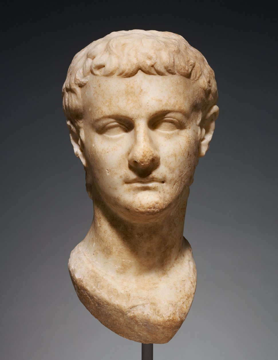 Caligula fejének portréja, i.sz. 40 körül (márvány) alkotó: Roman
