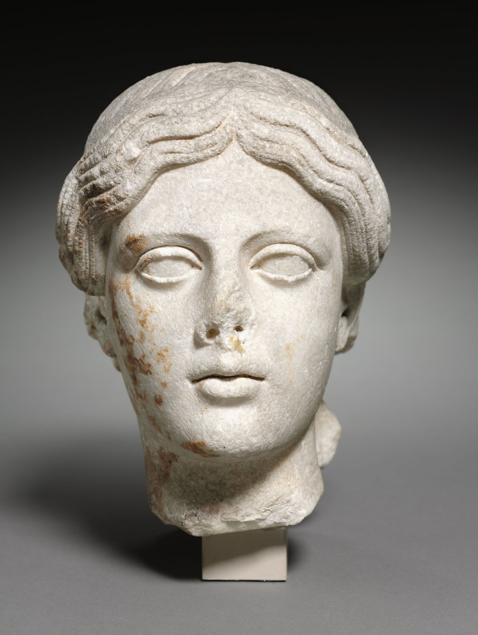 Egy nő feje, 1-15 alkotó: Roman Imperial Period