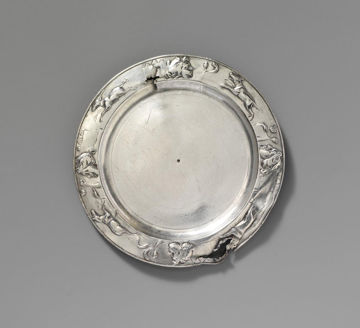 Ezüsttányér alkotó: Roman Imperial Period