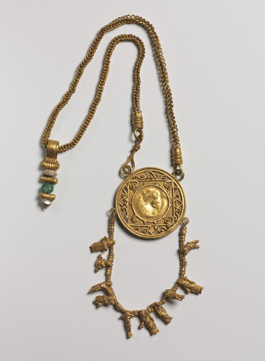 Nyakörv éremmel és medállal, 200-300 alkotó: Roman Period Egyptian