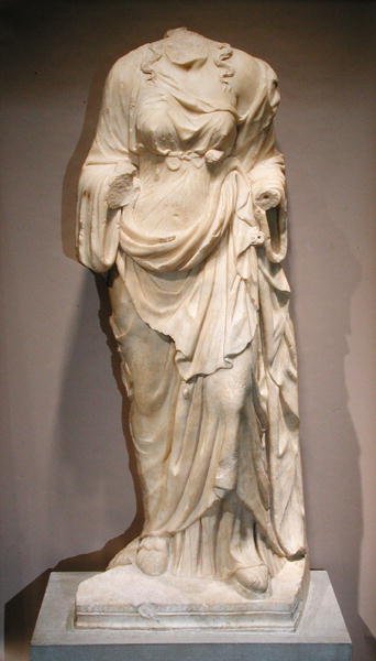 Hygieia (márvány) alkotó: Roman Roman