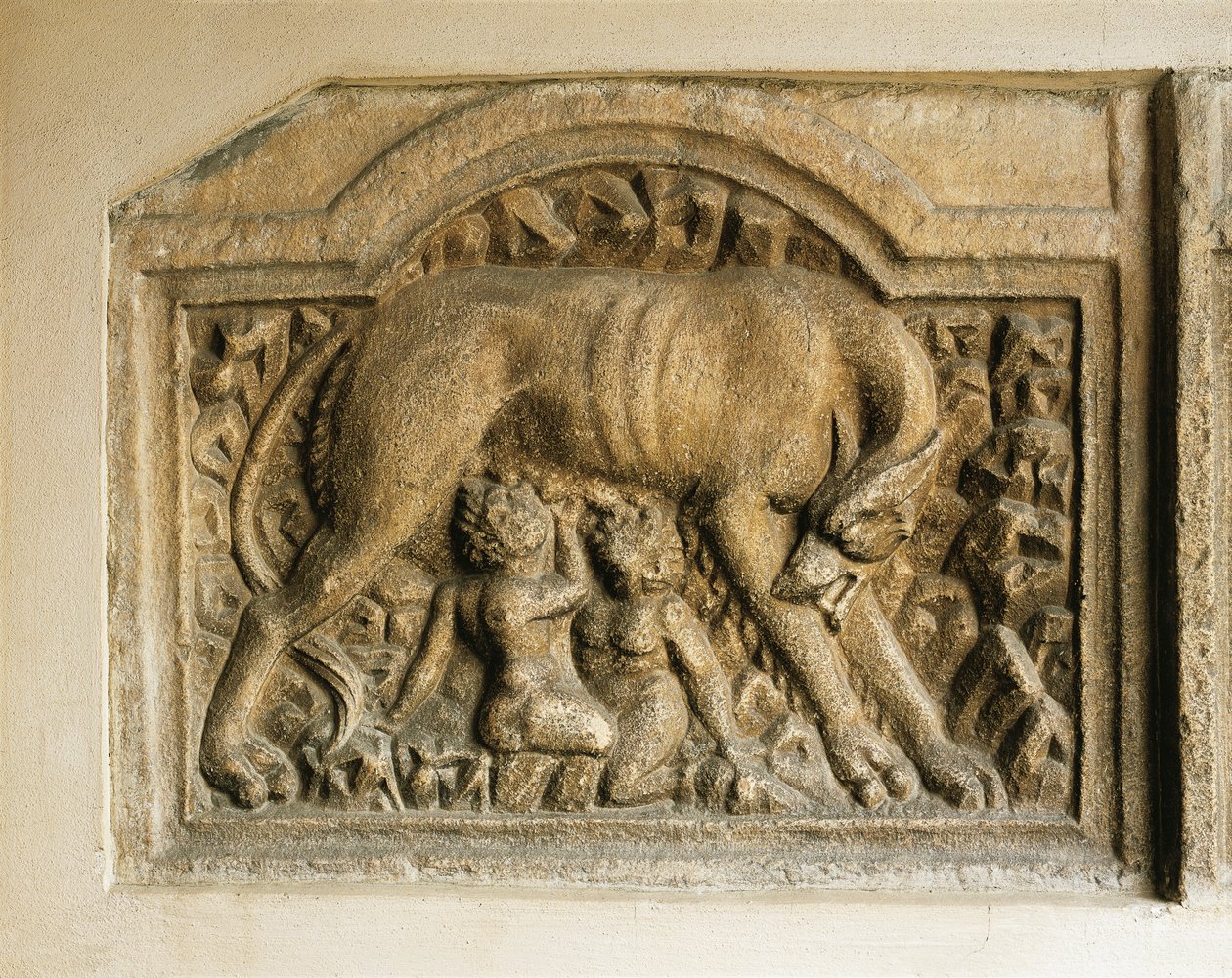 Romulus és Remus (kő) alkotó: Roman Roman