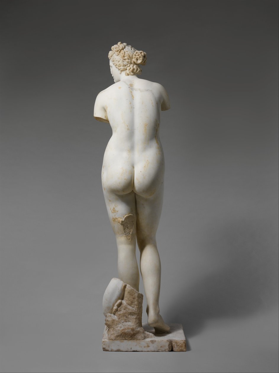 Aphrodité szobra alkotó: Roman Roman