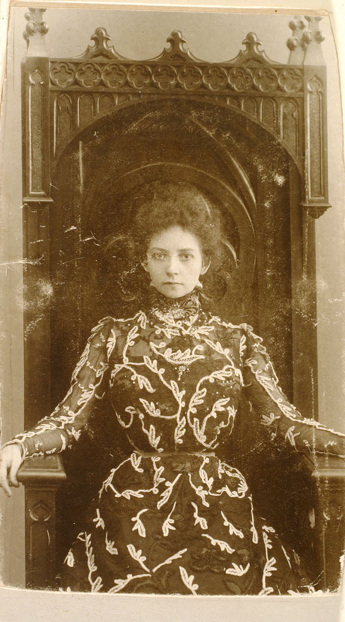 Vera Komissarzhevskaya színésznő portréja alkotó: Russian Photographer