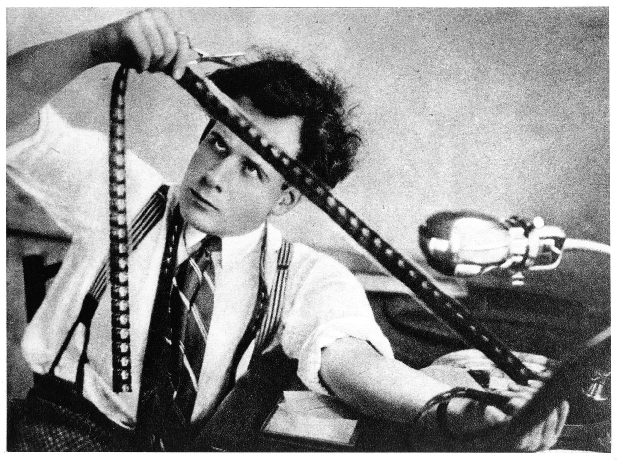 Szergej Eisenstein (1898-1948) az 1928. október című filmet szerkesztette Serge Eisensteintől: Reflexions dun cineaste, Moszkvában, 1958. alkotó: Russian Photographer