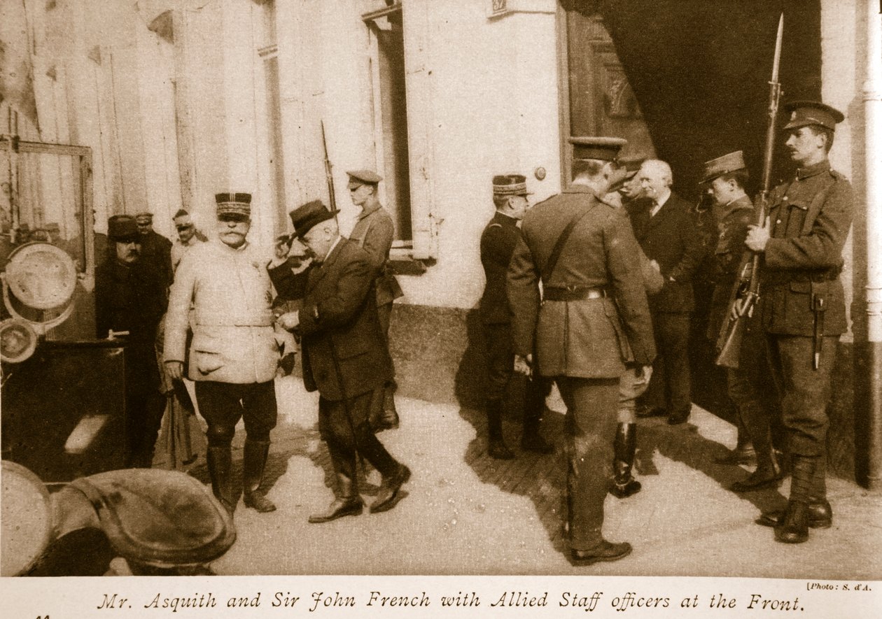 Mr. Asquith és Sir John French a szövetséges törzstisztekkel a fronton, 1914-1919 alkotó: S. d A. Photography