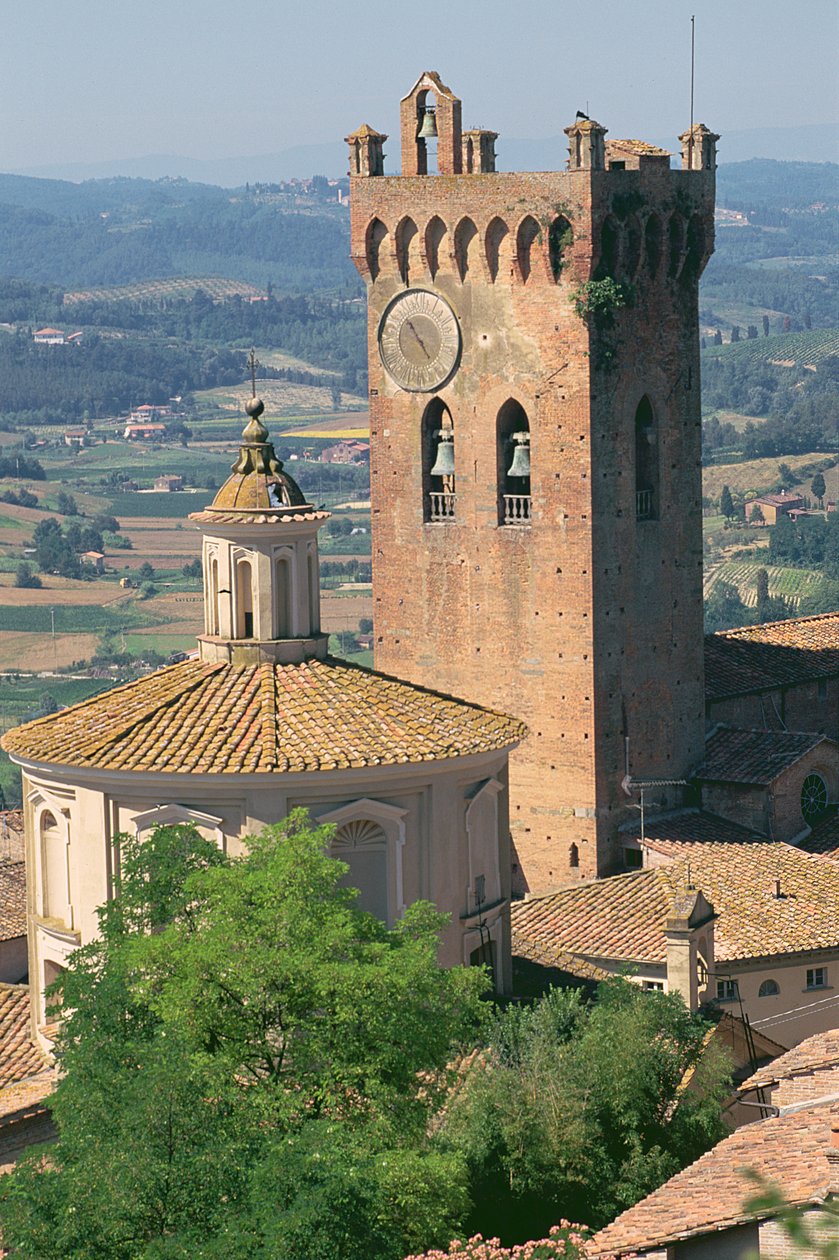 A székesegyház harangtornya (fotó) alkotó: School Italian