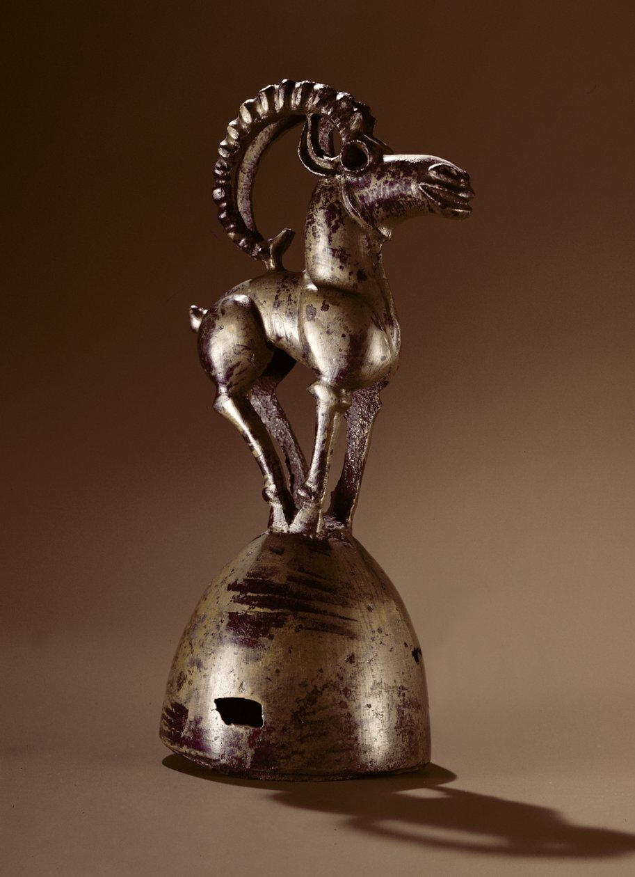 Döntő egy hegyi kecskével (bronz) alkotó: Scythian