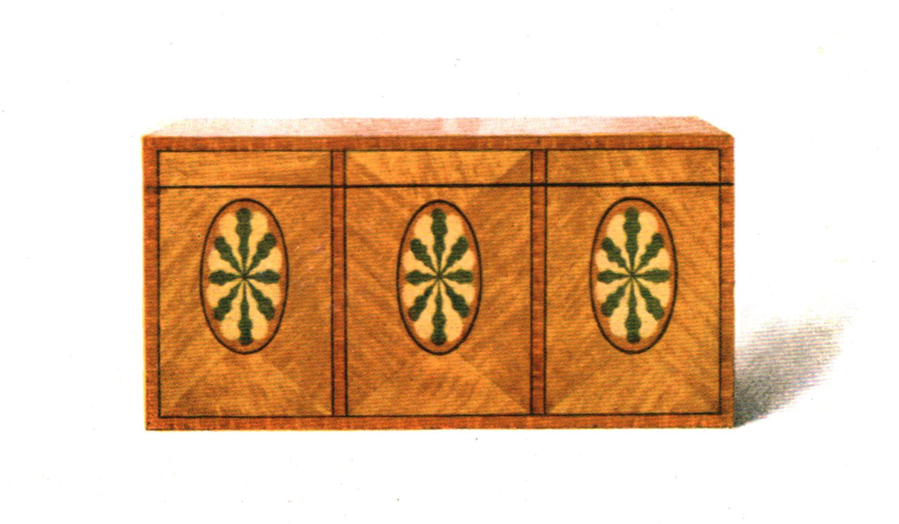 Intarziás szaténfa tea-caddy, 1908. alkotó: Shirley Charles Llewellyn Slocombe