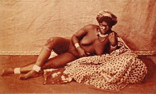 Egy Kleopátra Zulu, 1880 körül (albumnyomat) alkotó: South African School