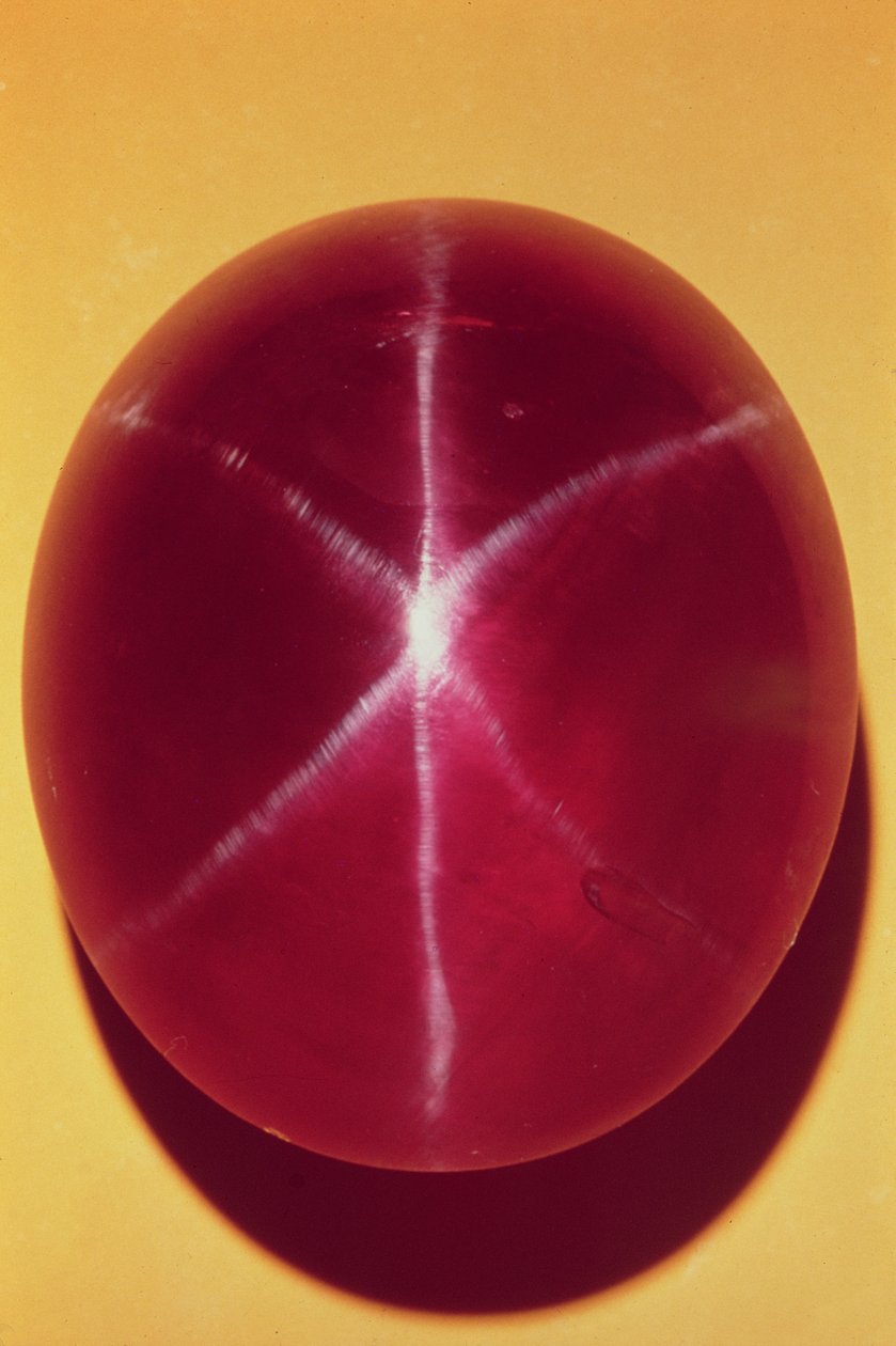 A Rosser Reeves Star Ruby (rubin) alkotó: Sri Lankan School