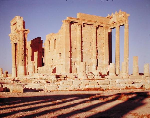 Bel temploma, Kr. u. 32 alkotó: Syrian