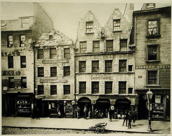 Close No.193, High Street, Glasgow alkotó: T. and R. Annan and Sons