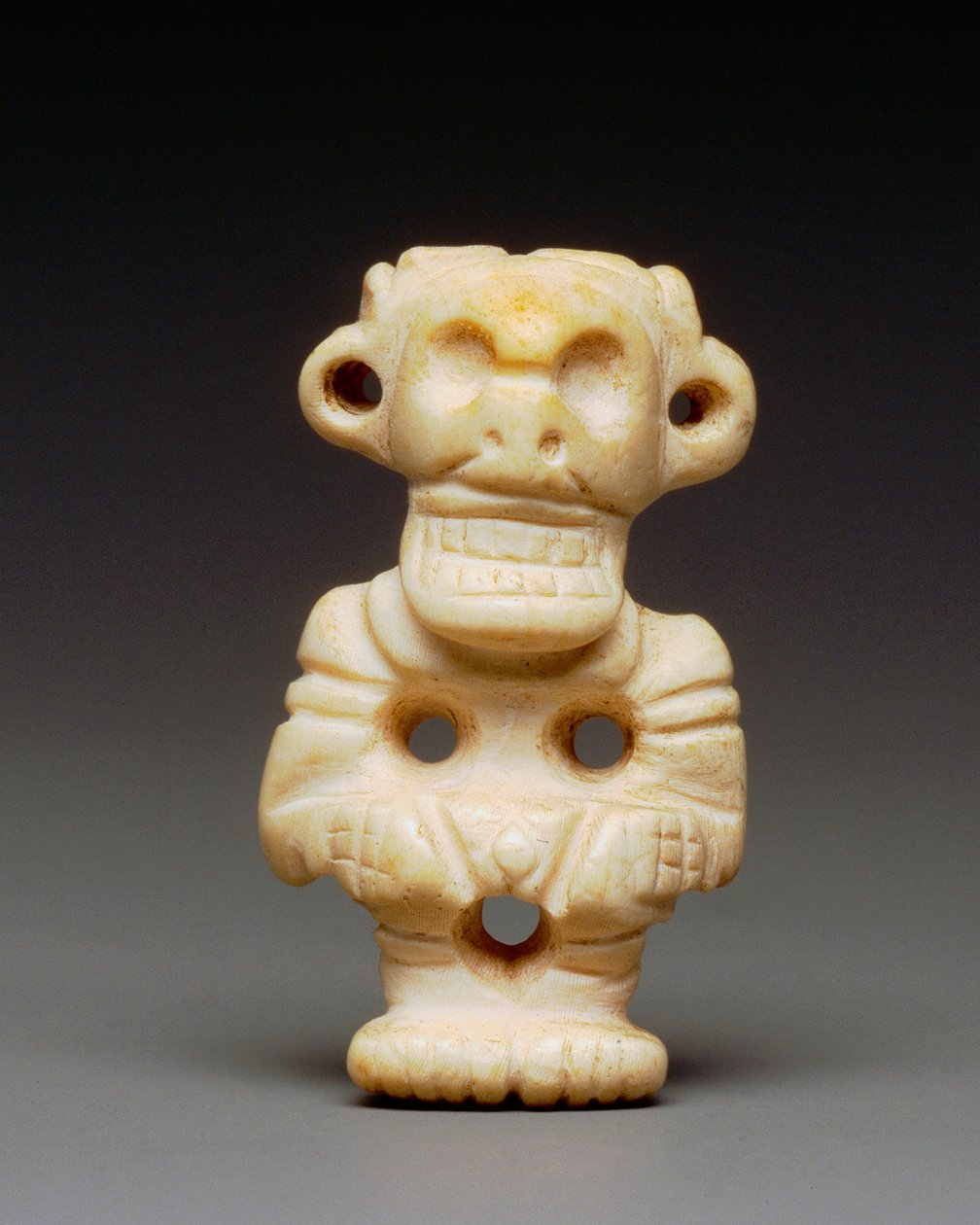 Amulett (kagyló) alkotó: Taino Culture