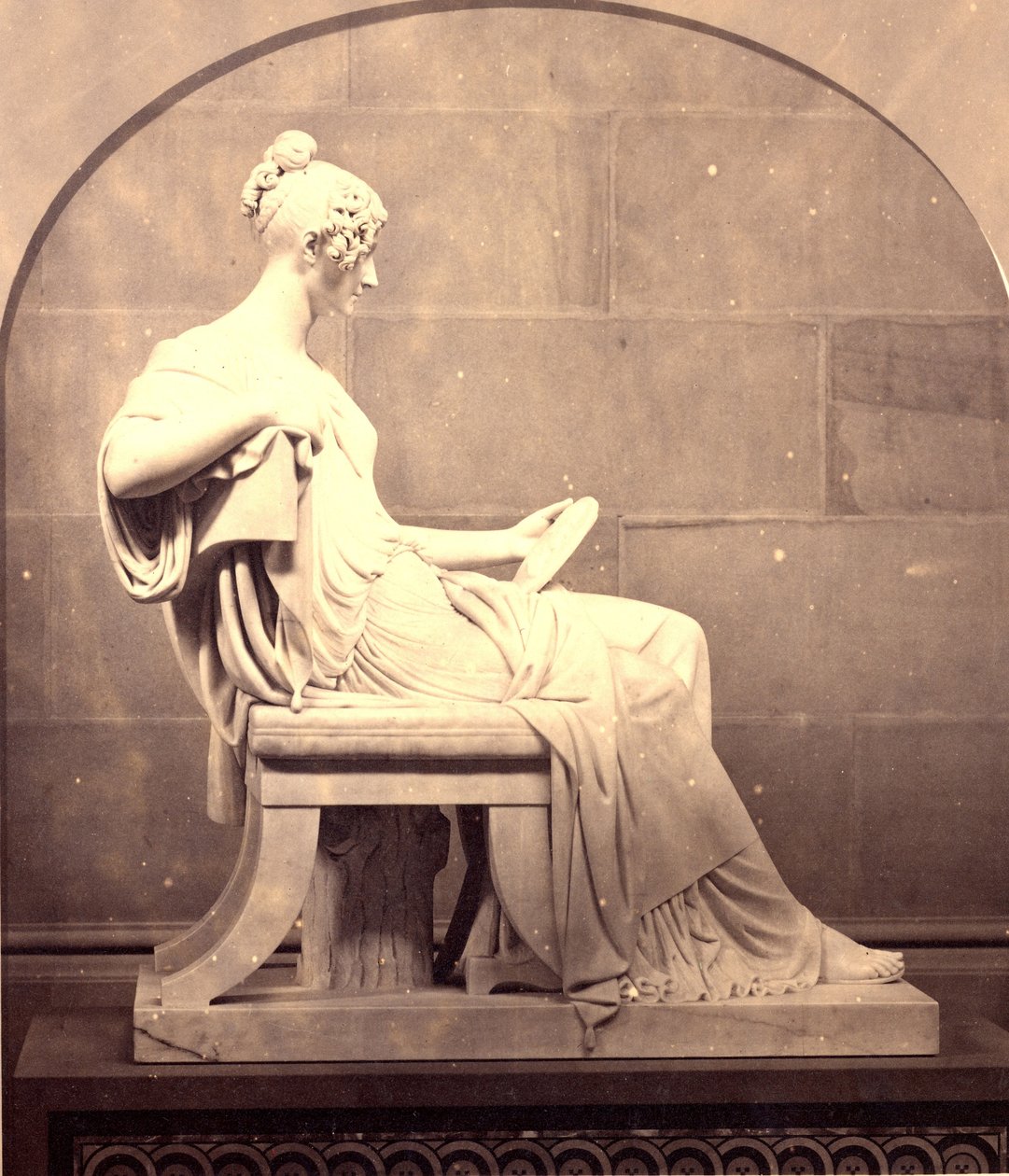 Pauline Borghese ülő szobra (márvány) alkotó: Thomas Campbell
