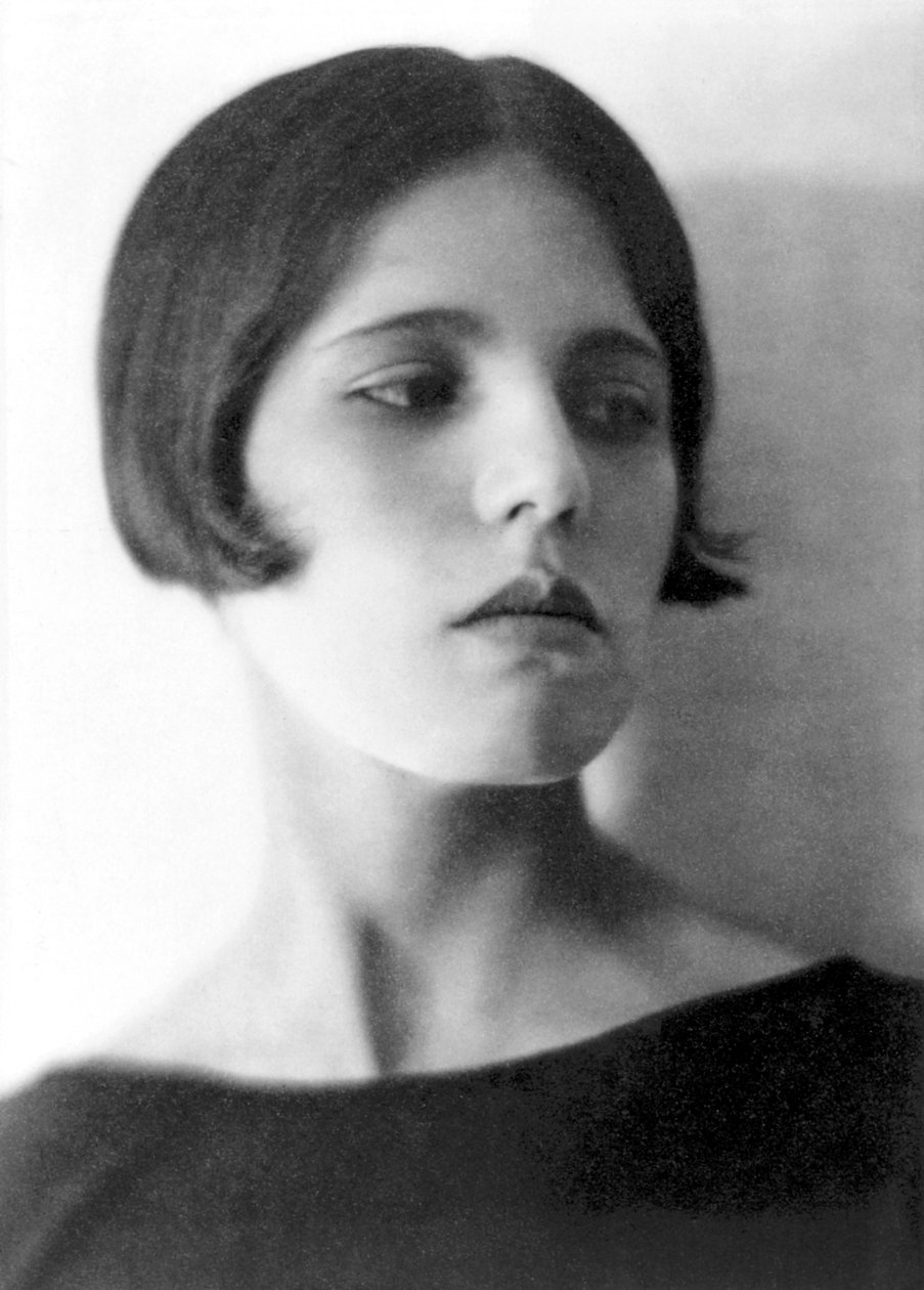 Maria Marin de Orozco, Mexikóváros, 1925 körül alkotó: Tina Modotti