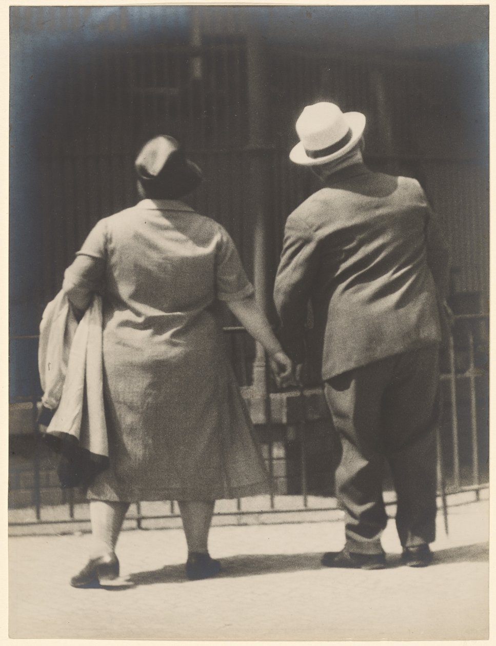 Pár az állatkertben, Berlin. alkotó: Tina Modotti