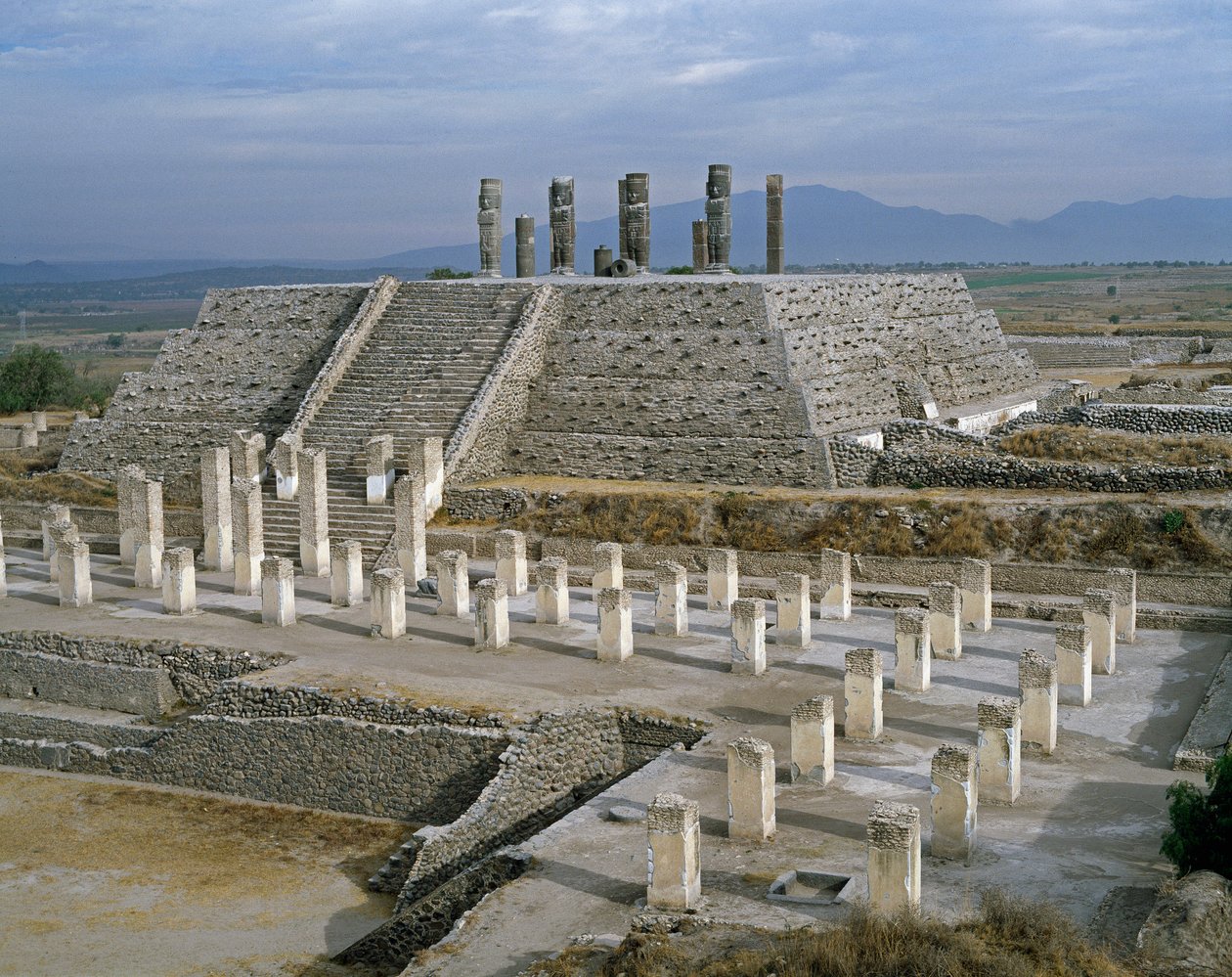 Quetzalcoatl temploma alkotó: Toltec Toltec