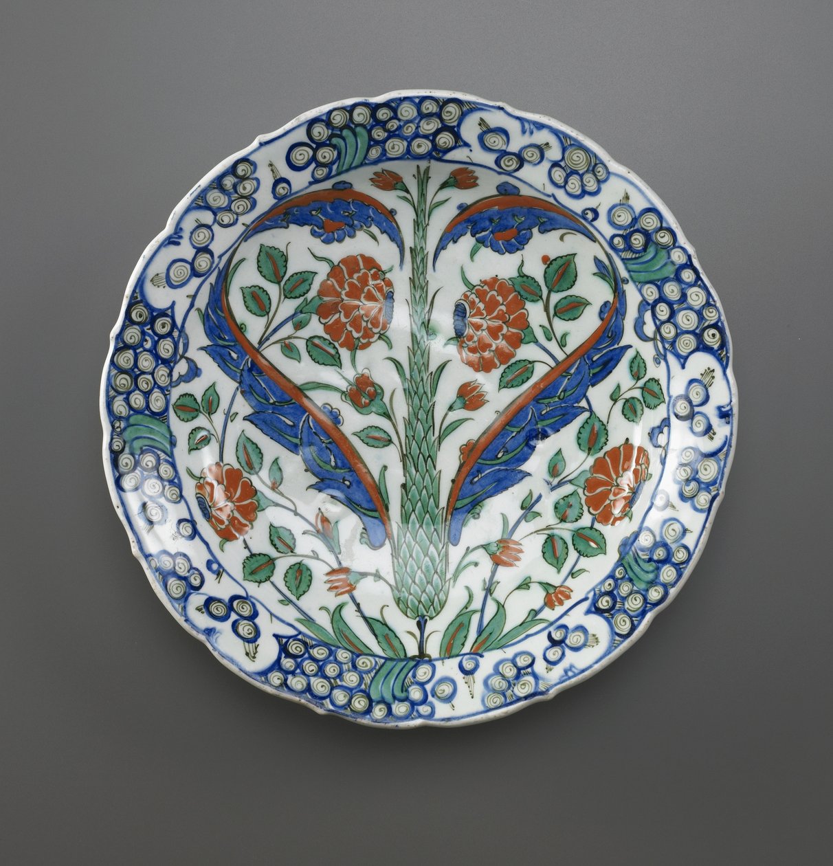 Edény, Iznik, Oszmán dinasztia, 1570-75 (kerámia) alkotó: Turkish School