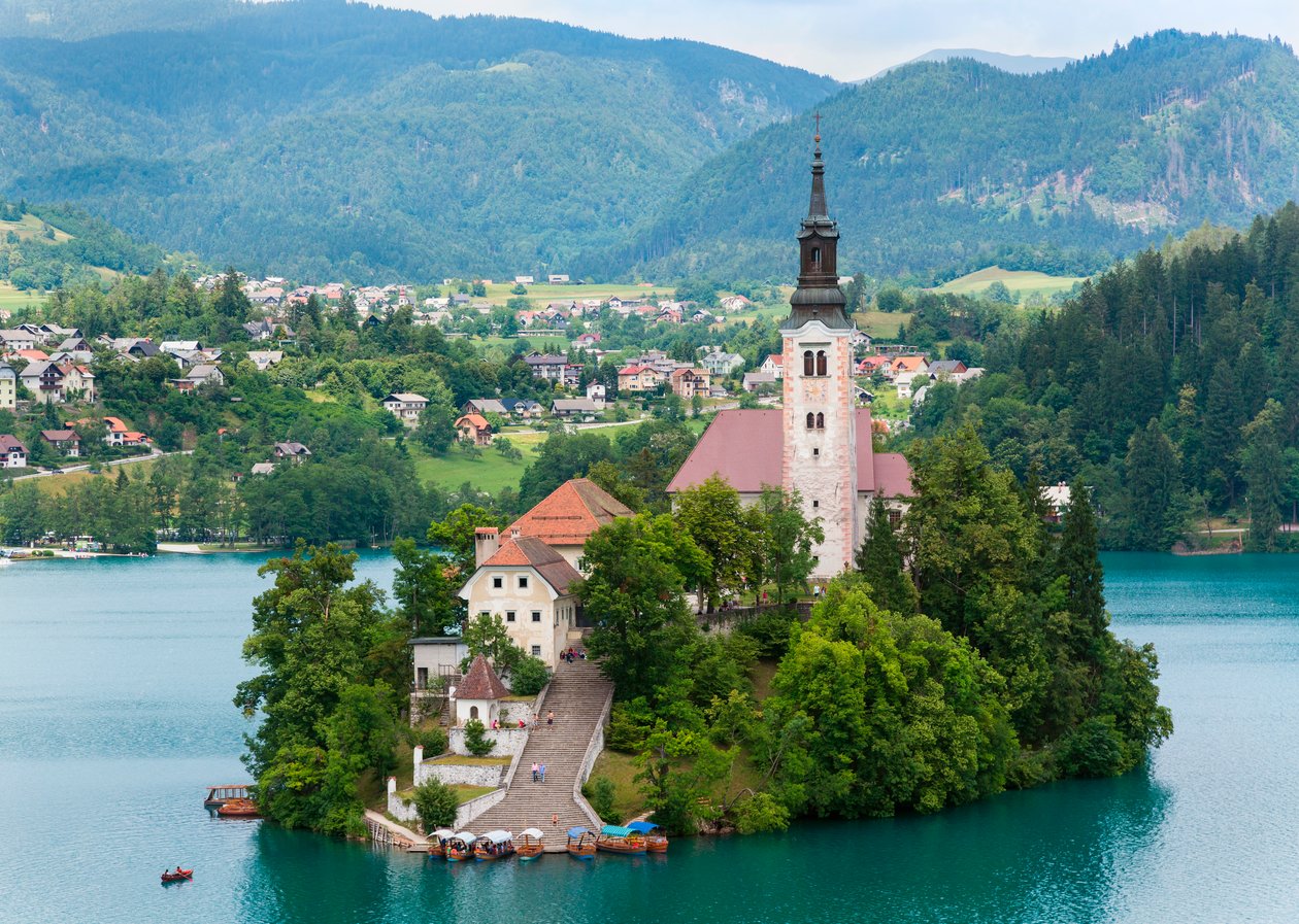 Bled, Szlovénia. Mennybemenetele templom, Bled-sziget alkotó: Unbekannt Unbekannt