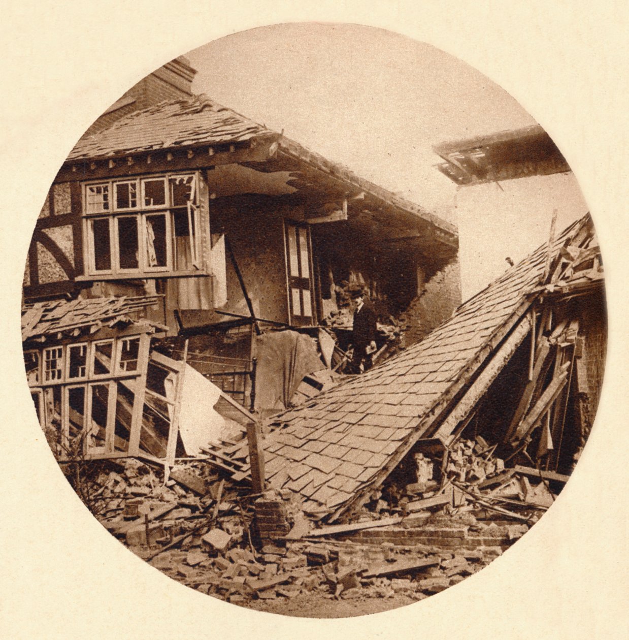 Légitámadási kár Croydonban, 1915 1935 alkotó: Unbekannt