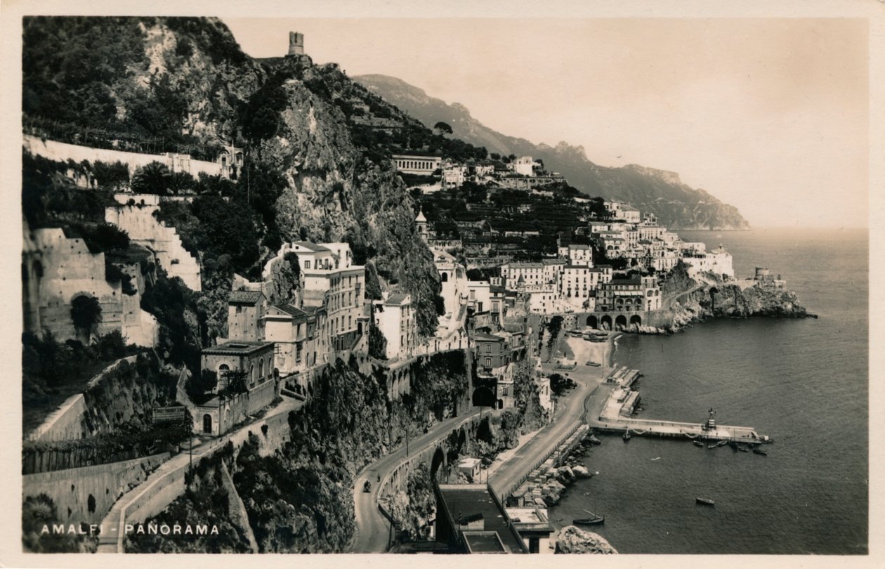 Amalfi – Panoráma, c1910. alkotó: Unbekannt