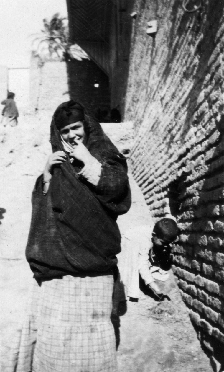Arab nő, Irak, 1917-1919 alkotó: Unbekannt