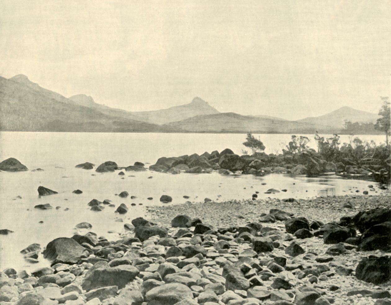 A St. Clair-tónál, 1901. alkotó: Unbekannt