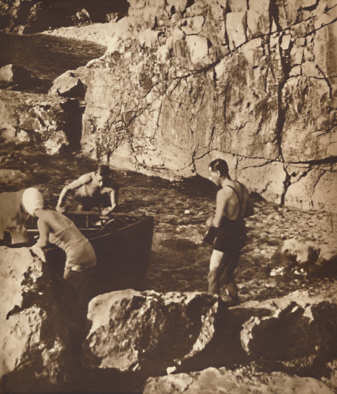 Fürdés az Adrián, 1937 alkotó: Unbekannt