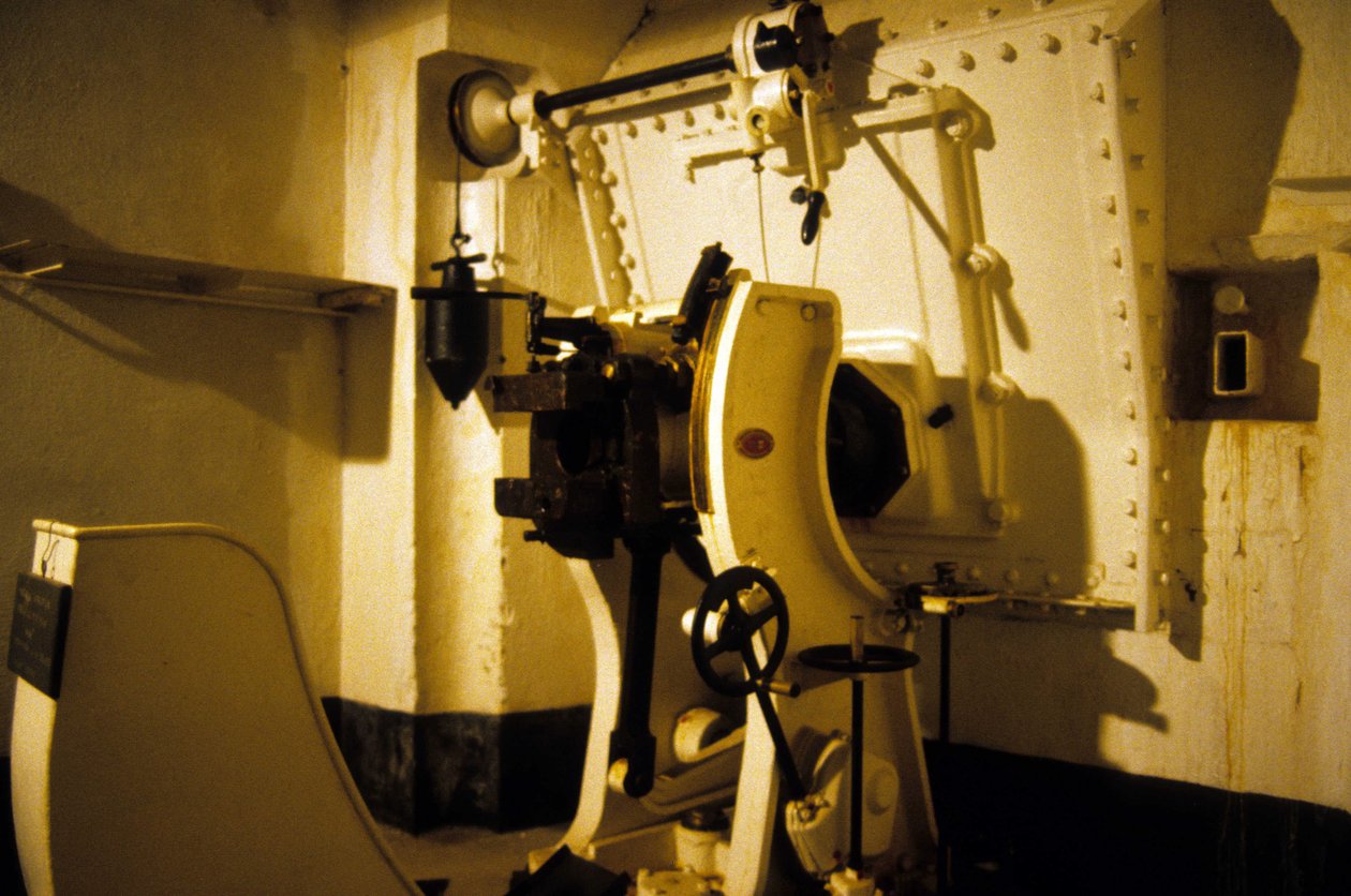 Áll: Szent Ágnes. A Maginot vonal. alkotó: Unbekannt