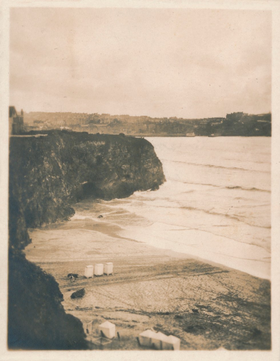 Este Newquayban, 1927 alkotó: Unbekannt