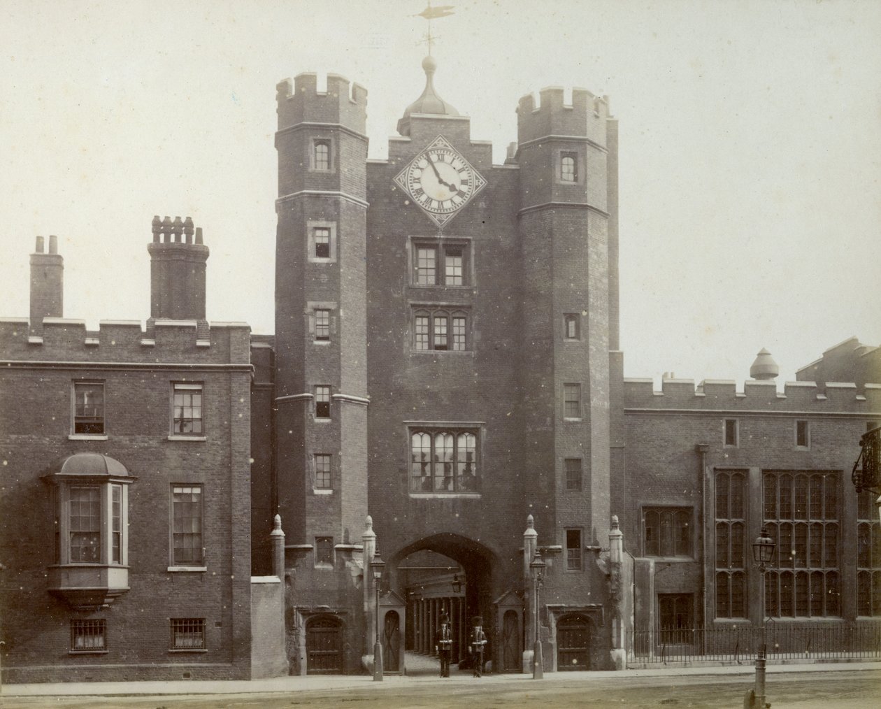A Szent Jakab-palota külseje, London, 1887. alkotó: Unbekannt