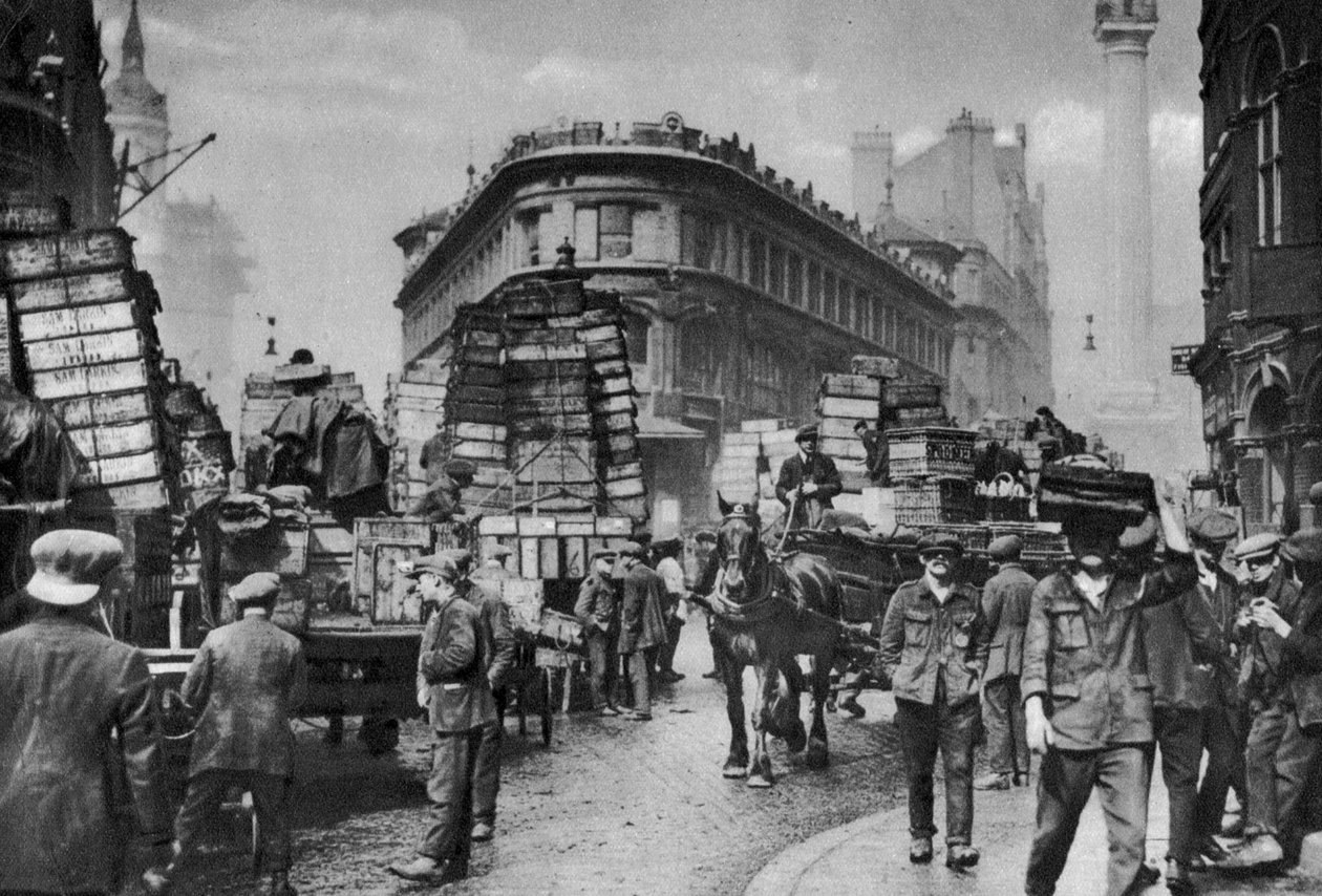 Halhordók a londoni Billingsgate-ben, 1926-1927 alkotó: Unbekannt